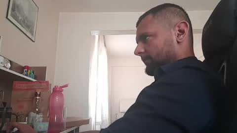 alp online show from December 15, 7:02 am