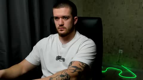 well_boy_ online show from January 14, 7:06 pm