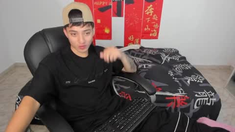 Wesley Boy online show from April 10, 7:54 pm