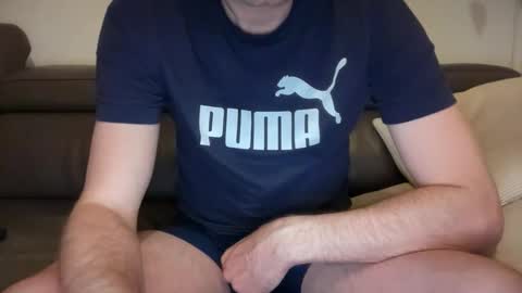 wet_adidasboy online show from April 18, 8:09 pm