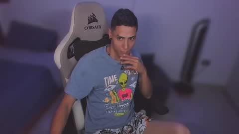 wex online show from October 16, 4:42 am