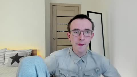 Stefan online show from April 5, 4:25 pm