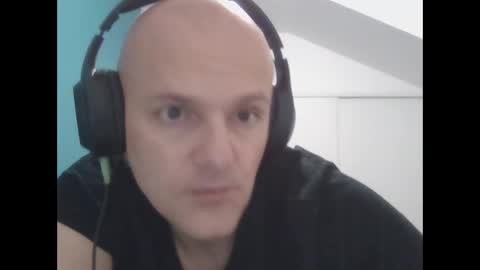 Snapshot of whiteeaglesrb chatting on January 13, 9:20 pm whiteeaglesrb online show from January 13, 9:20 pm