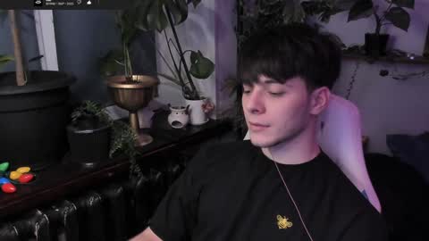 Gus online show from January 20, 8:50 pm