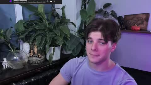 Gus online show from October 31, 8:56 pm