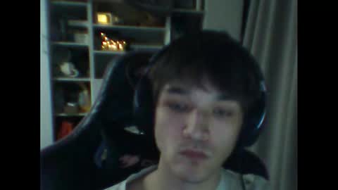 whitekingg online show from December 2, 3:37 pm