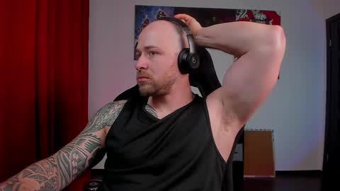 VI online show from March 25, 6:01 pm