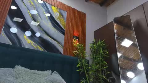 wild online show from October 22, 2:48 am