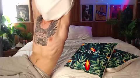 William online show from February 6, 2:03 pm