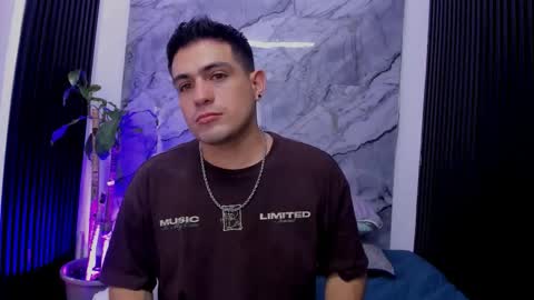 william_steel_ online show from November 6, 3:53 am