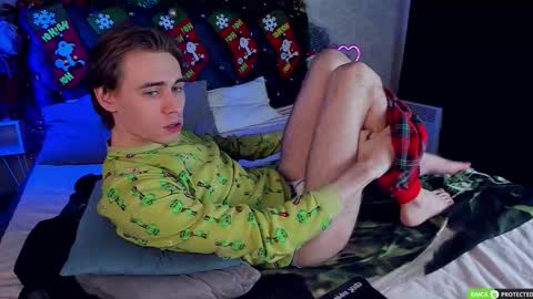 William online show from December 14, 3:46 am