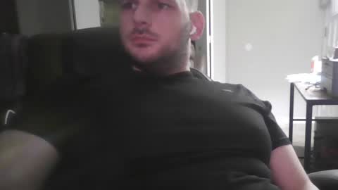 willywildcat420 online show from December 10, 9:01 am
