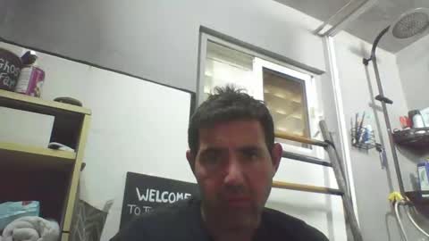 Snapshot of windowpane5 chatting on October 12, 4:23 pm windowpane online show from October 12, 4:23 pm