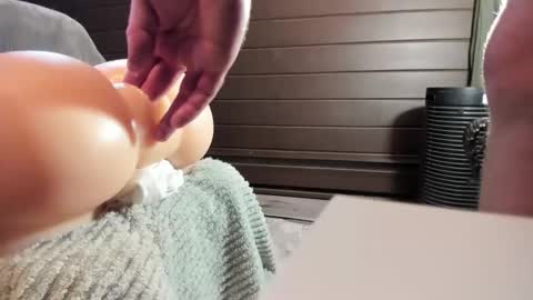 Snapshot of winkertan chatting on October 12, 6:57 pm winkertan online show from October 12, 6:57 pm