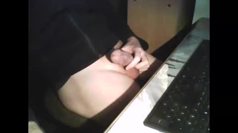 wolfie_2910 online show from October 9, 4:23 pm