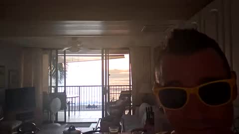 Justin online show from March 23, 4:40 am