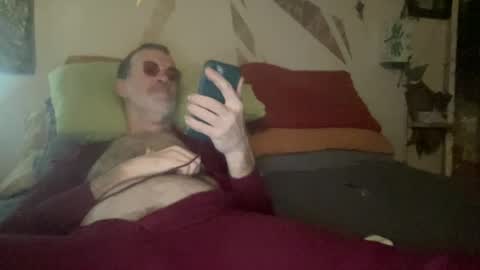 Snapshot of woodchuck185 chatting on December 2, 10:48 am Chuck online show from December 2, 10:48 am