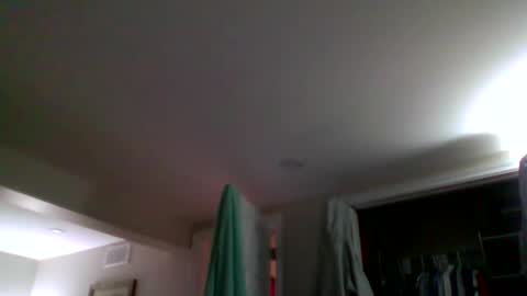 woodeee77 online show from March 2, 2:22 am