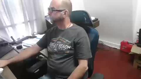 woodworker6473 online show from October 15, 12:57 pm