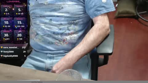 woodworker6473 online show from December 4, 12:08 am