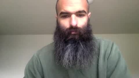 woof_wolf37 online show from February 20, 3:25 pm