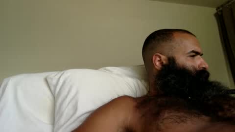 Snapshot of woof_wolf37 chatting on September 18, 5:37 pm woof_wolf37 online show from September 18, 5:37 pm