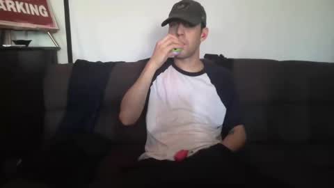 woofwolfxix online show from September 18, 4:09 pm