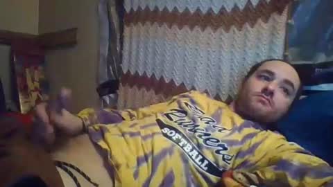 Snapshot of wormaho84 chatting on March 8, 8:19 am wormaho84 online show from March 8, 8:19 am