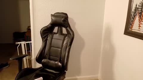 Wyatt online show from April 11, 4:32 pm