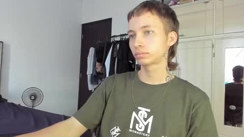 Xam online show from January 7, 2:11 pm