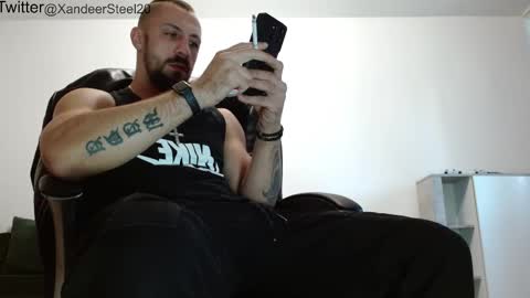 Master Xandeer online show from October 31, 5:31 am