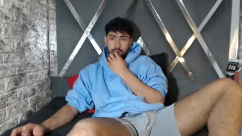 xavierfoxx online show from January 15, 3:00 am