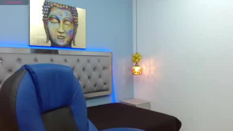 xavii_18_ online show from February 27, 1:17 pm