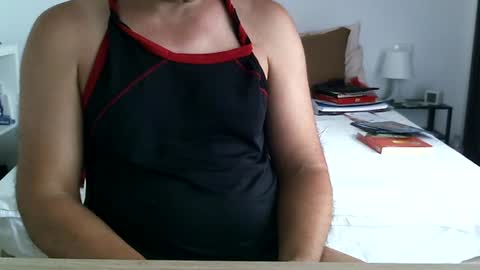 xicosensual online show from June 16, 1:57 pm