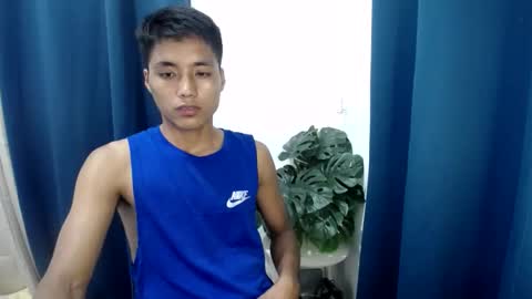 SECRET online show from February 8, 1:11 pm