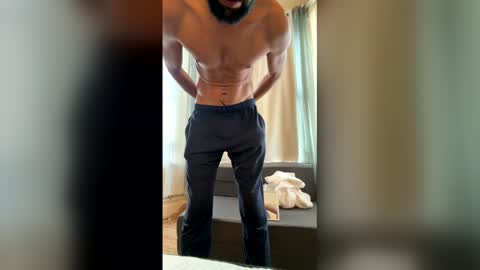 xundera online show from March 2, 6:48 pm