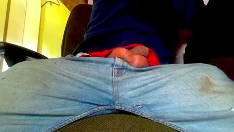 xuyeeg online show from March 15, 6:03 pm