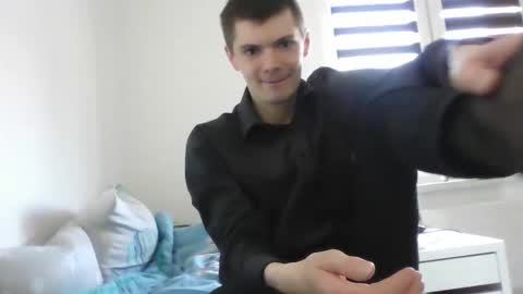 xvenon9898x online show from May 2, 1:36 pm
