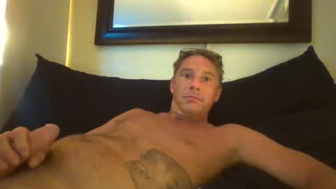 deeeeznutz online show from February 28, 6:43 am