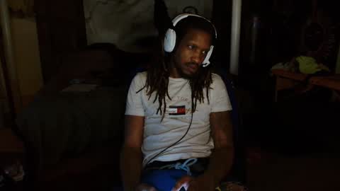 xxxjrstrokesxxx online show from November 4, 10:27 am