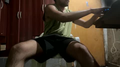 Snapshot of y0ungwithbrowndick chatting on January 19, 12:50 pm BROWN DICK online show from January 19, 12:50 pm