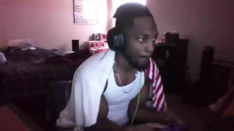 y_sticky online show from March 7, 7:05 pm