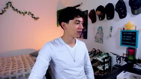 Snapshot of yaiden_11 chatting on November 1, 10:08 am YAIDEN  online show from November 1, 10:08 am