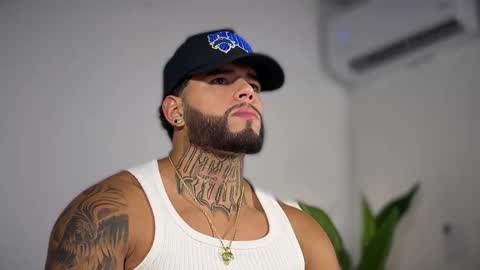 yamp sambrano online show from November 14, 1:53 am