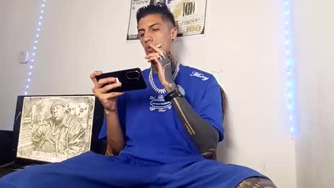 Yan online show from February 19, 6:43 am