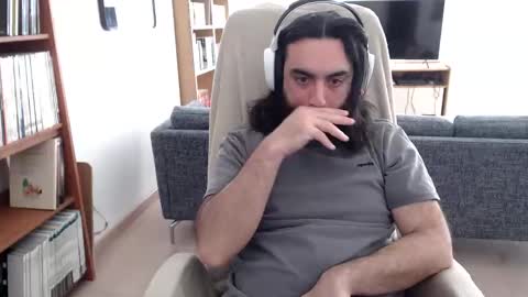 yeeaahoo online show from April 2, 7:16 am