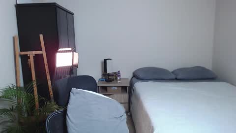 yeff online show from February 26, 2:02 am