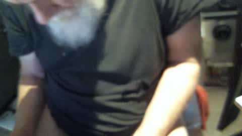 .     y e l l o w s n a k e s       . online show from January 18, 11:40 pm