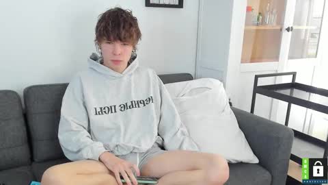 Snapshot of yen2025 chatting on October 9, 11:48 am Yen online show from October 9, 11:48 am