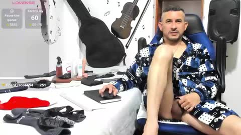 Yeol online show from December 23, 3:01 pm